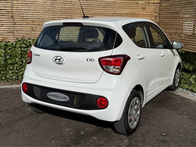 2025 Hyundai I10