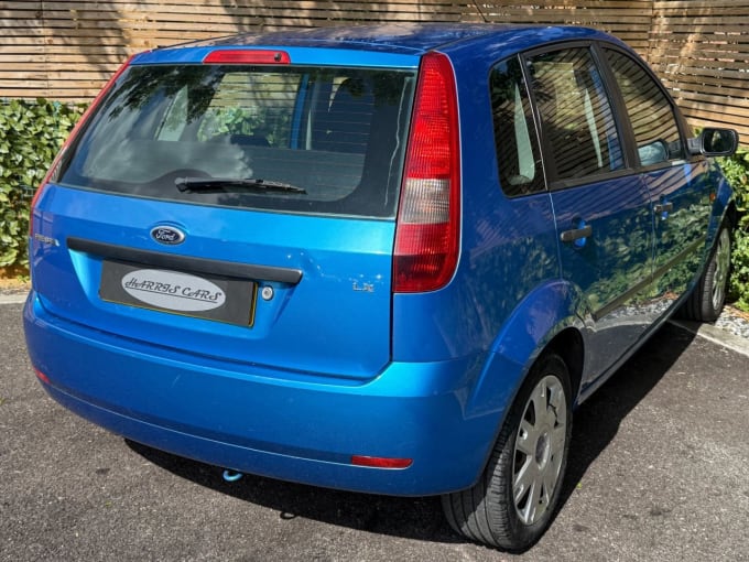 2025 Ford Fiesta