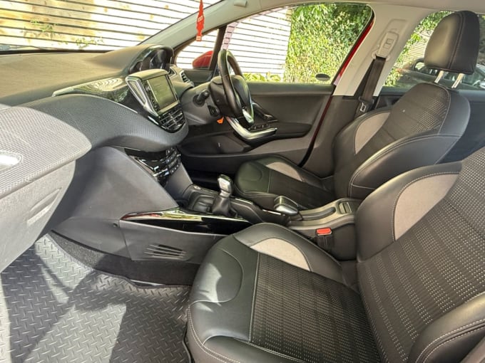 2025 Peugeot 2008