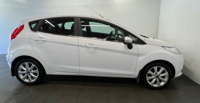 2025 Ford Fiesta