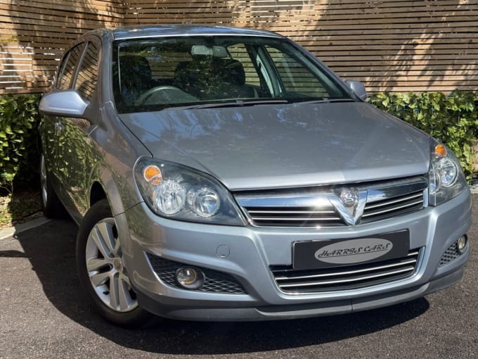 2025 Vauxhall Astra