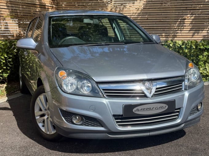 2025 Vauxhall Astra