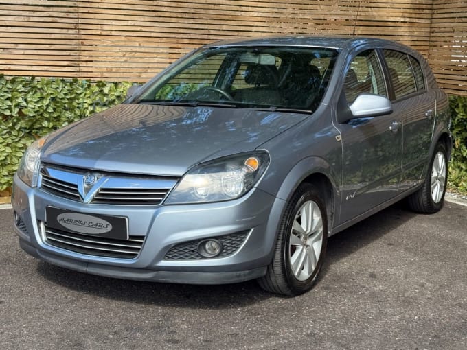 2025 Vauxhall Astra