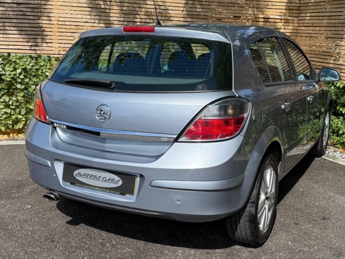 2025 Vauxhall Astra