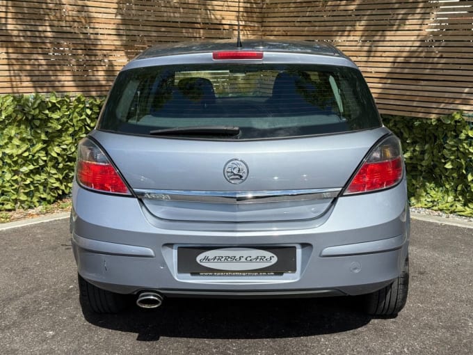 2025 Vauxhall Astra