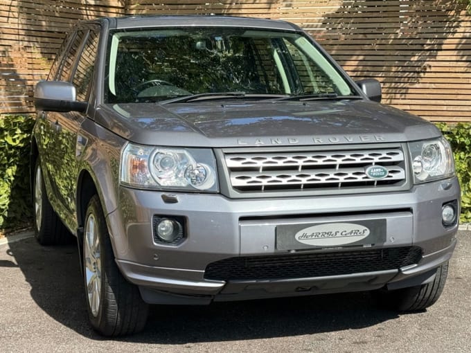 2025 Land Rover Freelander 2