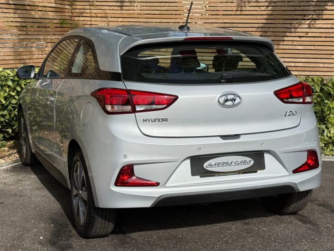 2025 Hyundai I20