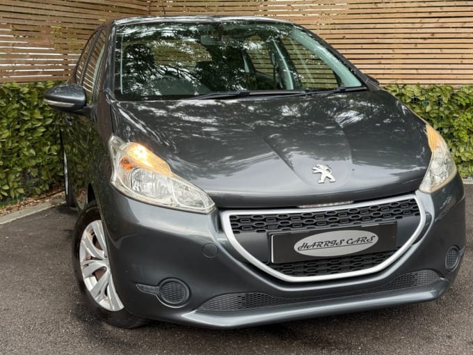 2025 Peugeot 208