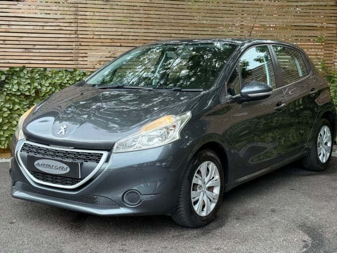 2025 Peugeot 208