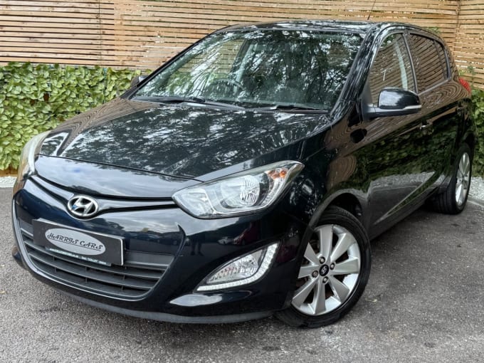 2025 Hyundai I20