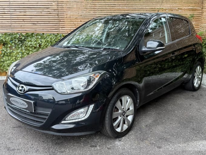 2025 Hyundai I20