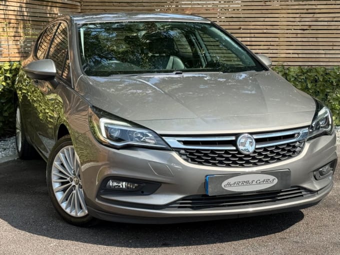 2025 Vauxhall Astra