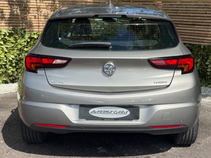 2025 Vauxhall Astra