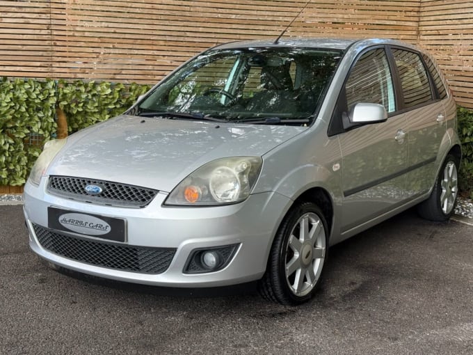 2025 Ford Fiesta