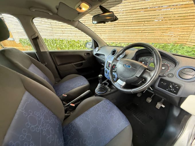 2025 Ford Fiesta