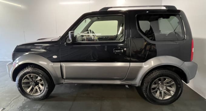 2025 Suzuki Jimny