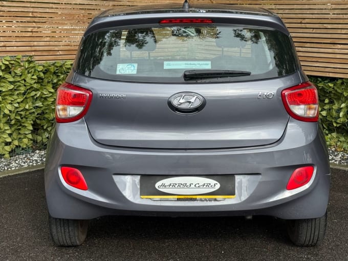 2025 Hyundai I10