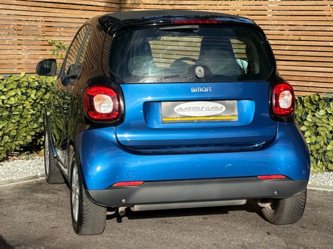 2025 Smart Fortwo