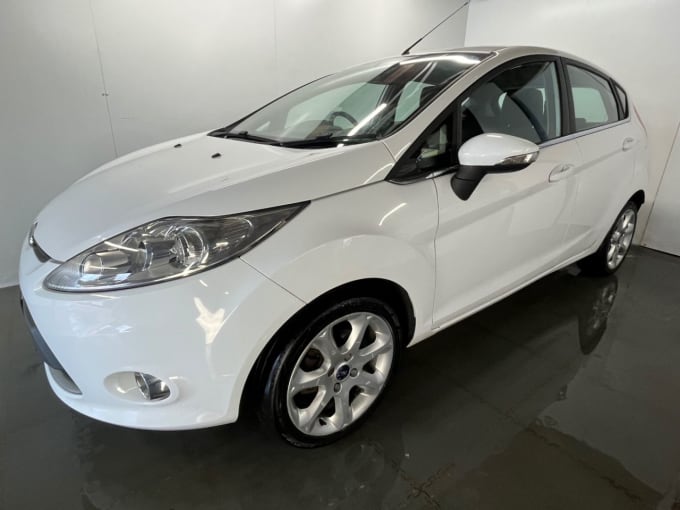 2025 Ford Fiesta