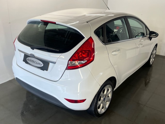 2025 Ford Fiesta