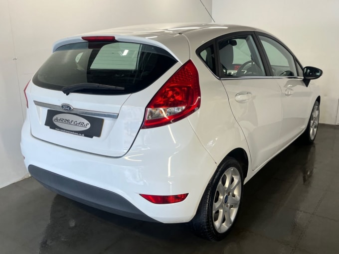 2025 Ford Fiesta