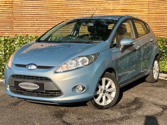 2010 Ford Fiesta