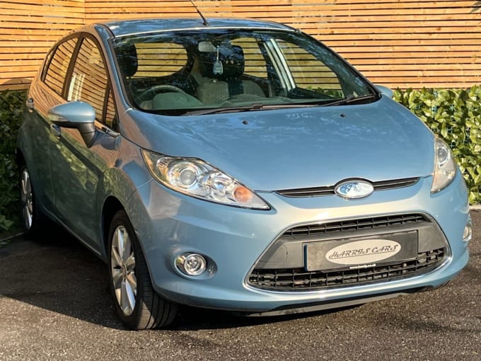2010 Ford Fiesta