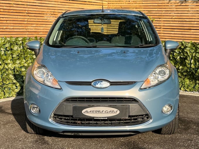 2010 Ford Fiesta