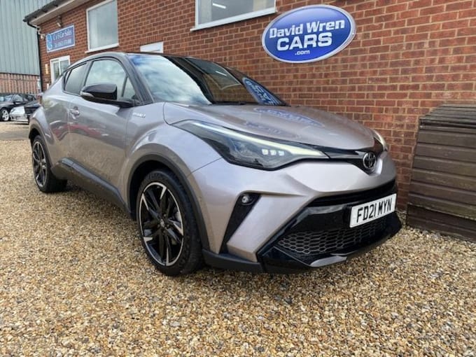 2024 Toyota C-hr