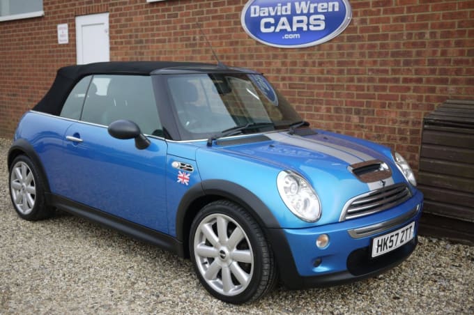 2025 Mini Convertible