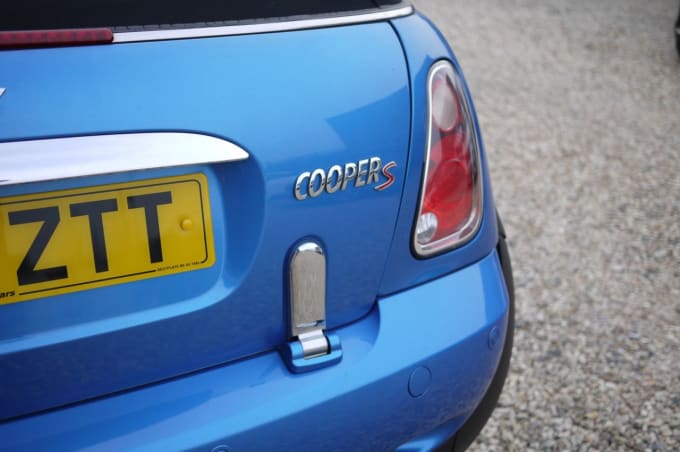 2025 Mini Convertible