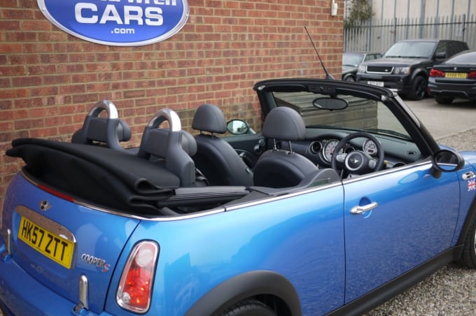 2025 Mini Convertible
