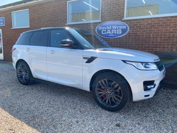 2025 Land Rover Range Rover Sport