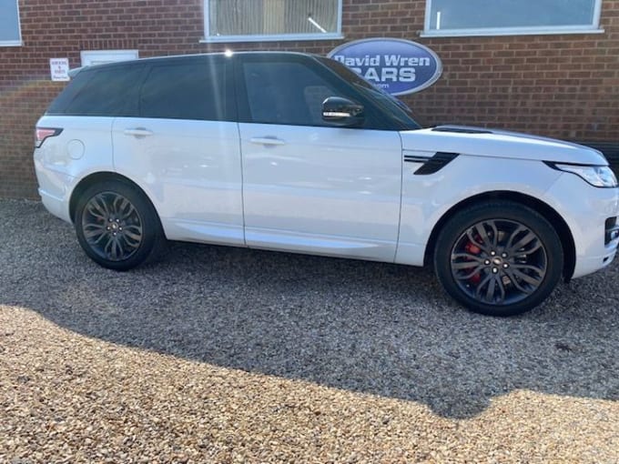 2025 Land Rover Range Rover Sport