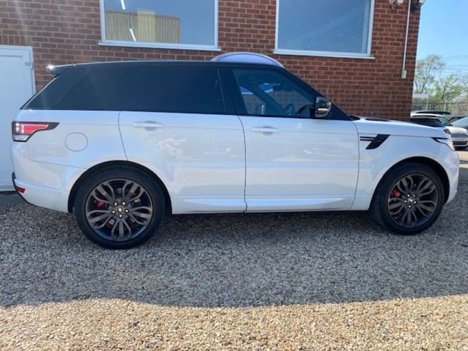2025 Land Rover Range Rover Sport