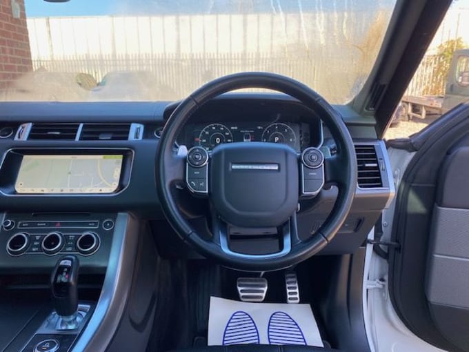 2025 Land Rover Range Rover Sport