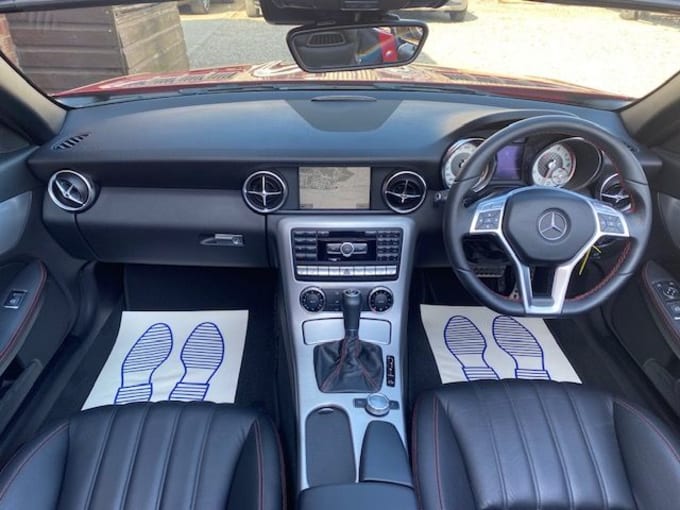 2025 Mercedes-benz Slk