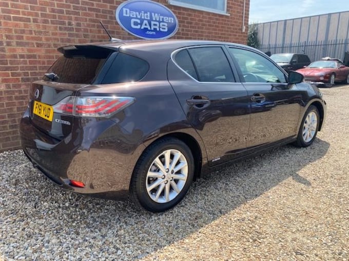 2025 Lexus Ct