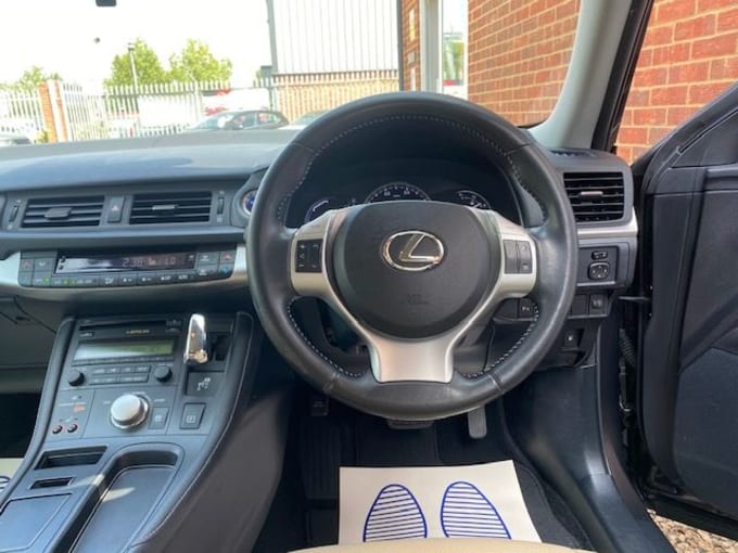 2025 Lexus Ct
