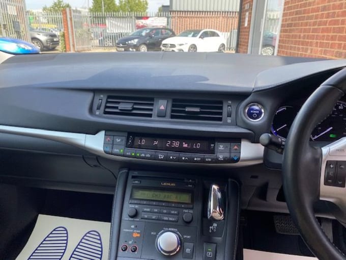 2025 Lexus Ct