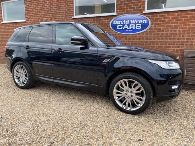 2025 Land Rover Range Rover Sport