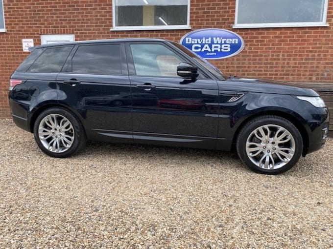 2025 Land Rover Range Rover Sport