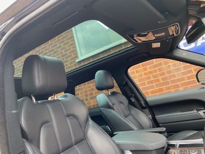 2025 Land Rover Range Rover Sport
