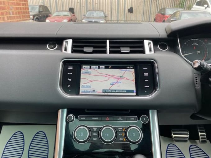 2025 Land Rover Range Rover Sport