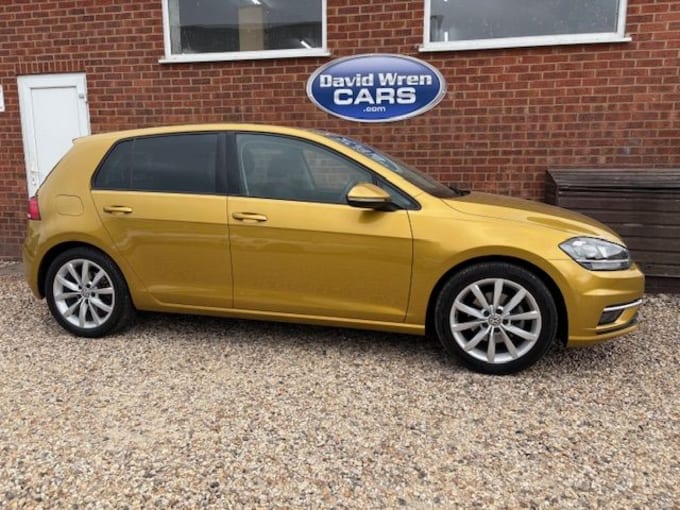 2025 Volkswagen Golf