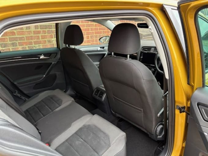 2025 Volkswagen Golf