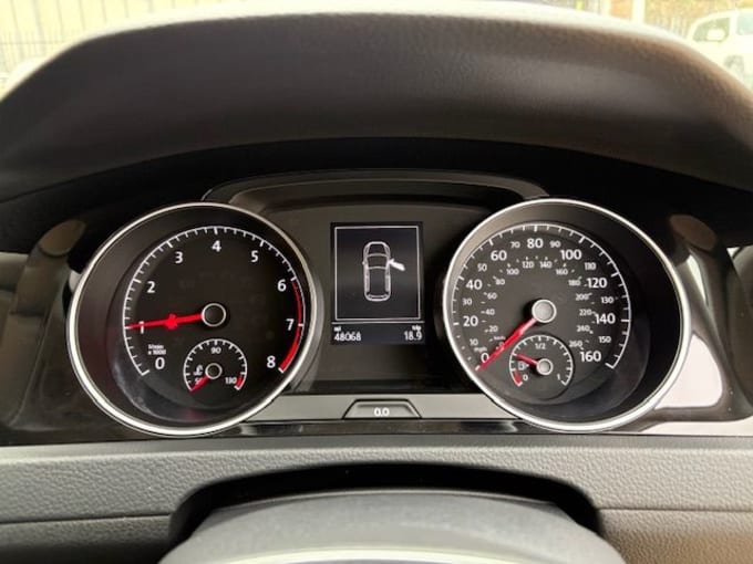 2025 Volkswagen Golf