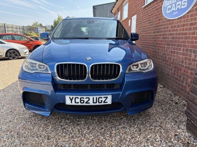2025 BMW X5 M