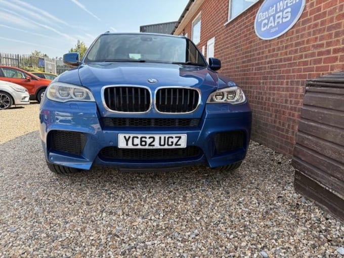 2025 BMW X5 M