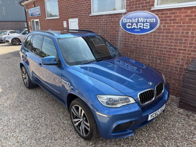 2025 BMW X5 M